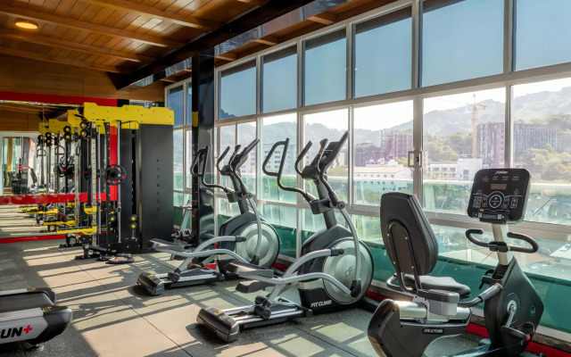 Sira Grande Hotel and Spa