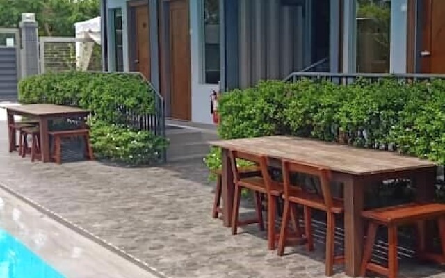 Kluang Container Hotel