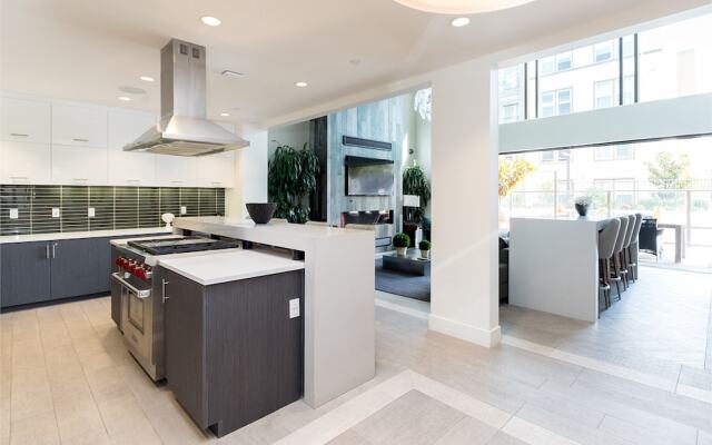 Bluebird Suites in Silicon Valley