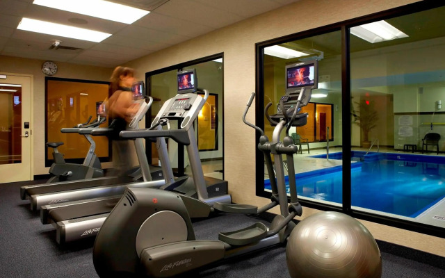 Fairfield Inn & Suites by Marriott Montreal Airport