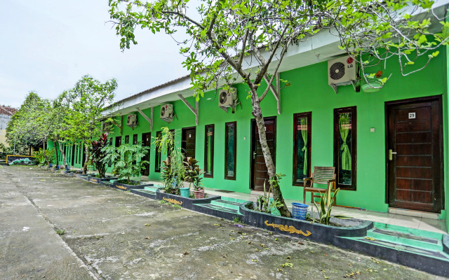 OYO 1415 Gelora Guest House