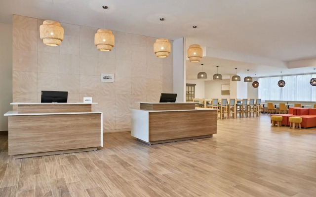 Residence Inn by Marriott Playa del Carmen