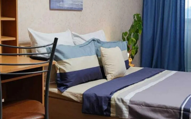 Апартаменты на Индустрии, 121