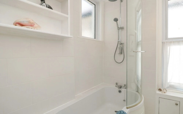 29b Lower Street
