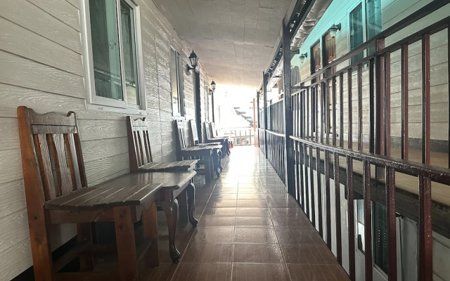 Bangsit guesthouse