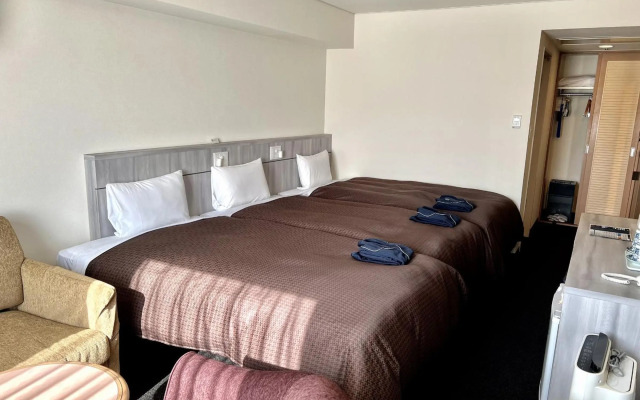 Sunwest Hotel Sasebo