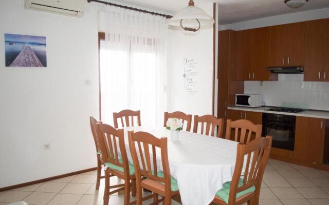 Apartments Vinka