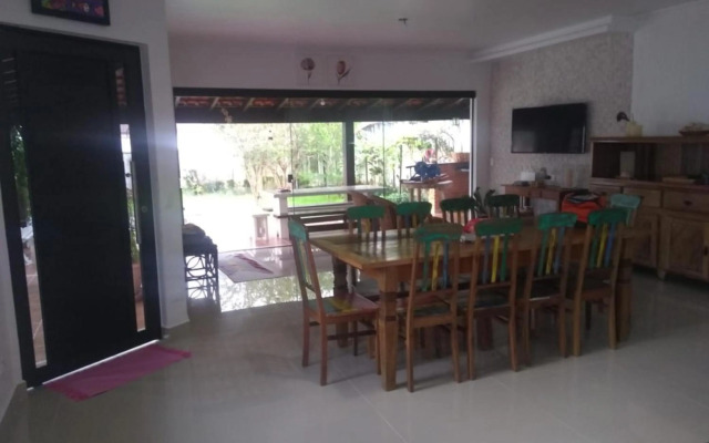 Casa a 150 m da Praia Martins de Sá