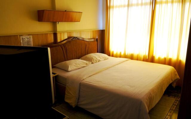 Hotel Duta