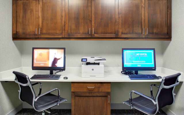 Hampton Inn & Suites Flagstaff East