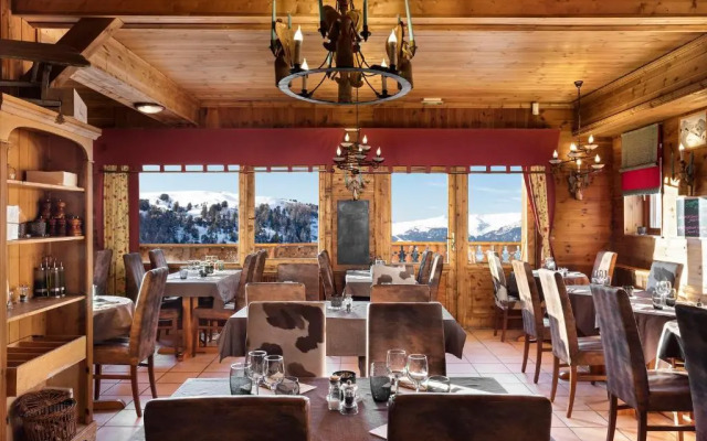 Hotel Les Balcons Village