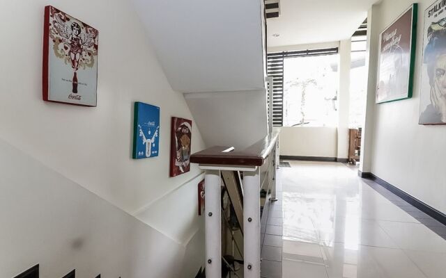 Nida Rooms on Nut 6 Mega Mall