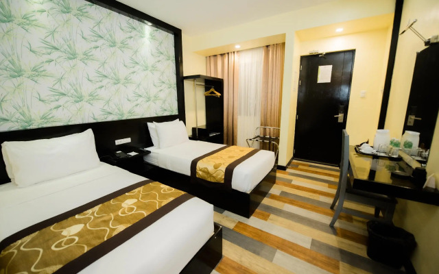 Sun City Suites