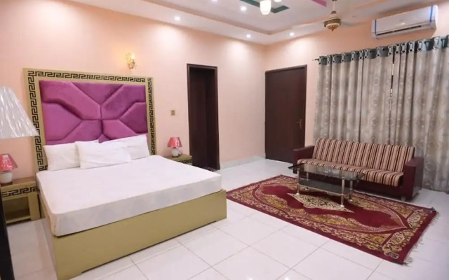 Hotel Shaheen Continental Multan