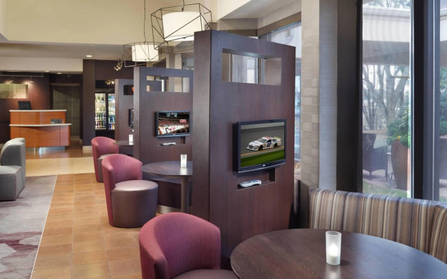 Courtyard by Marriott Raleigh Midtown