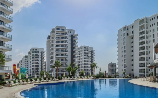 Caesar Blue Seaside Luxury Apartments