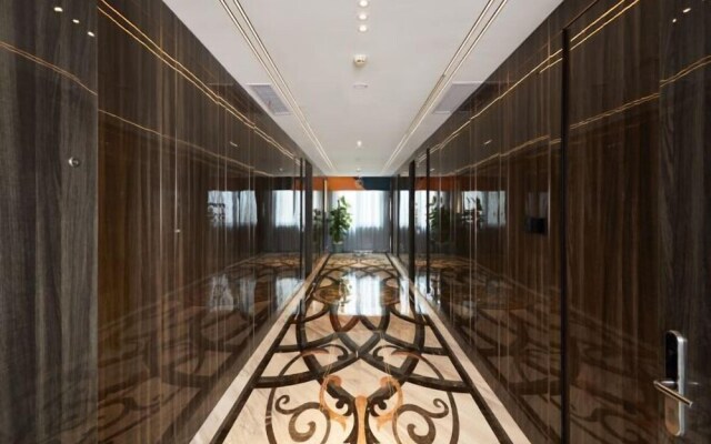 Yangzi International Hotel