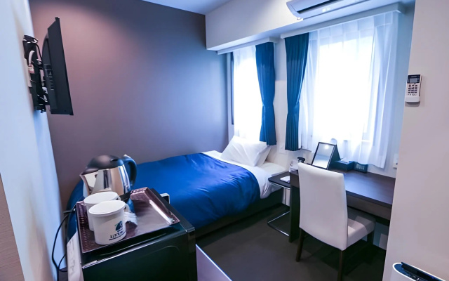 HOTEL LiVEMAX Yokohama Kannai Ekimae – Guest Rooms – Yokohama