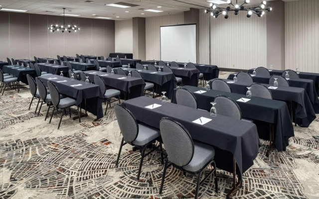 Embassy Suites by Hilton Orlando North