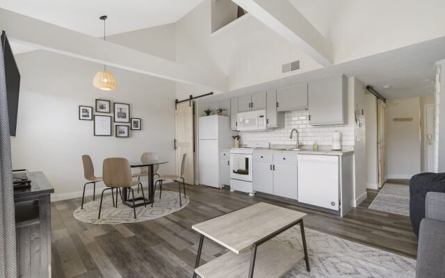 Fall Creek Retreat - 2.5 Miles From DT Branson!