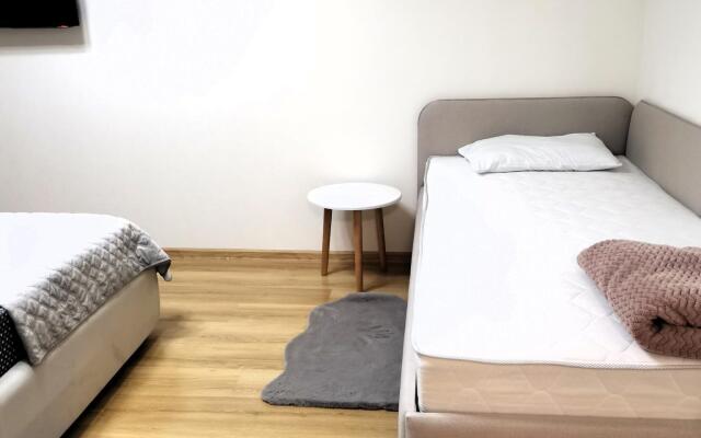 Апартаменты на Старопрегольской набережной