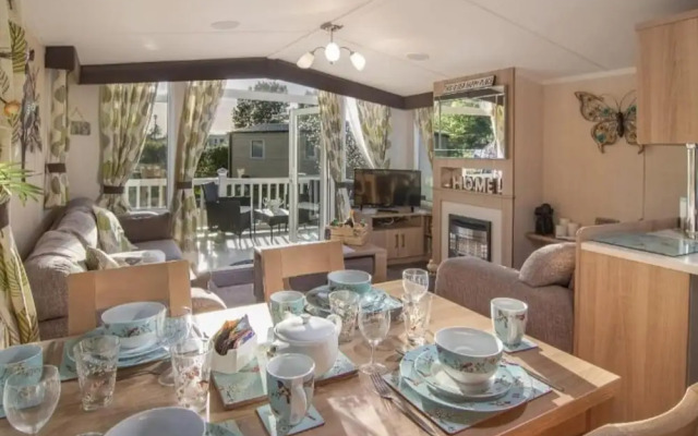 Seaside Bliss Caravan Retreat in Blackpool