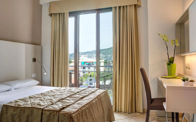 Hotel Caravel
