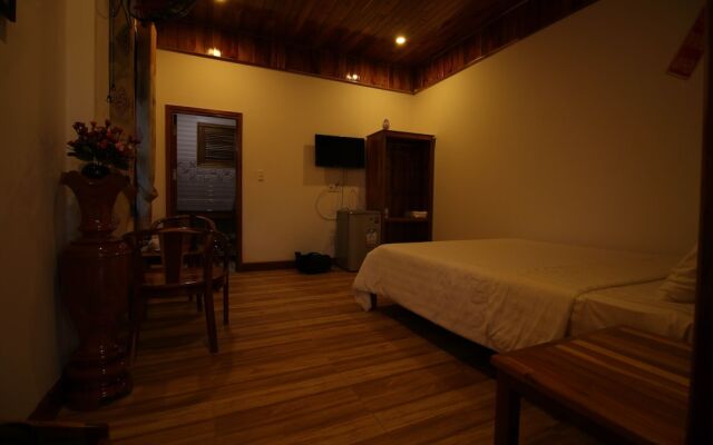 Y Nghia Bungalow
