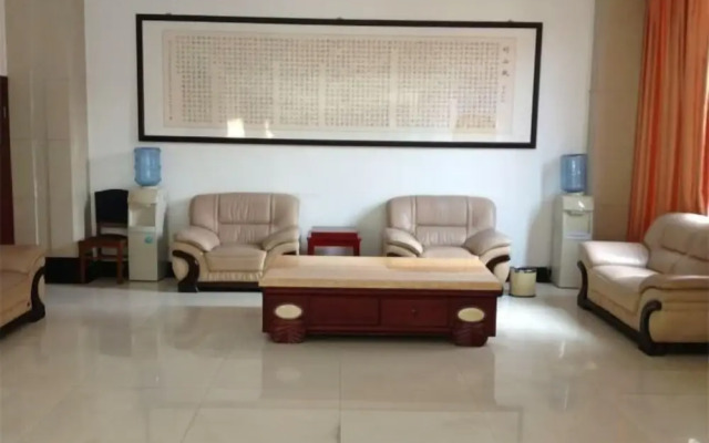 Zhushan Hotel