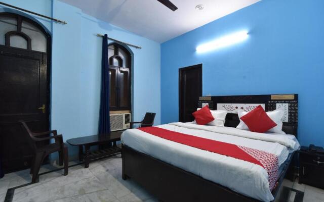 OYO 43148 Hotel Classio