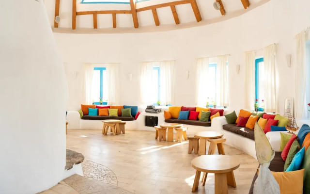 5 Chirpici - Small Traditional Resort