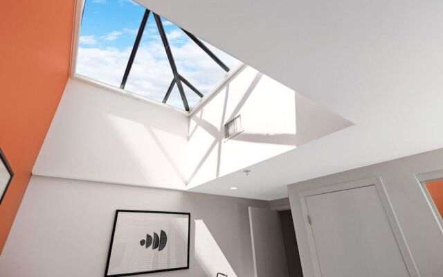 Roami at Clematis Street Lofts