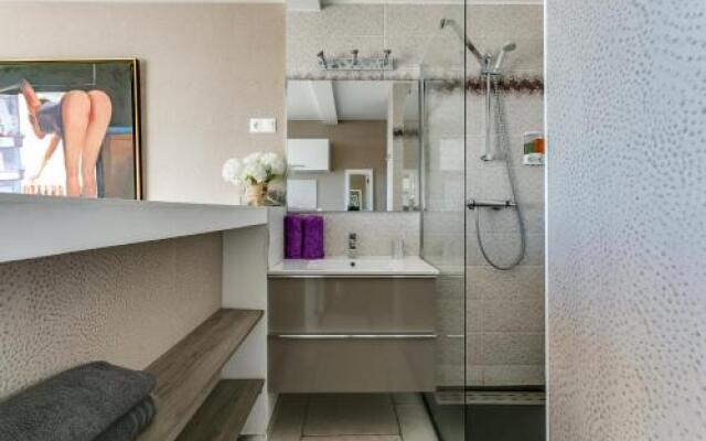 Studio Naturist Village