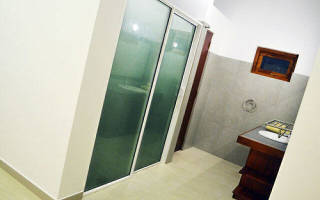 Thisara Villa