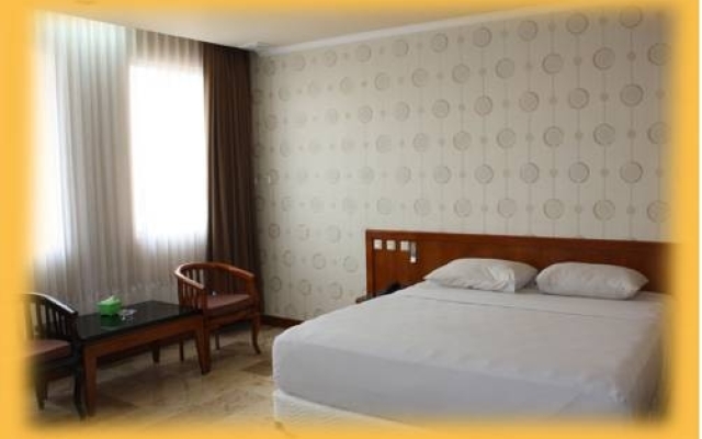Hotel Agraha