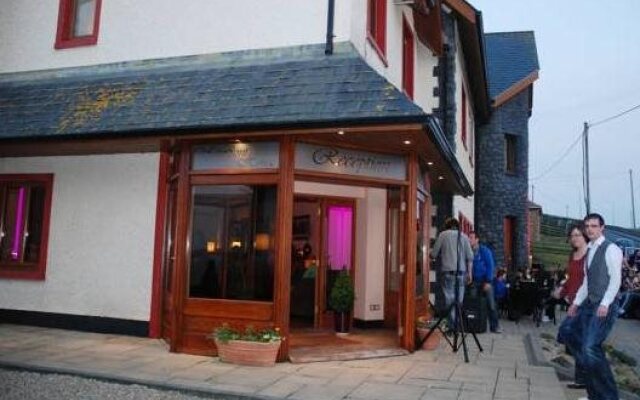 Waterfront House & Restaurant