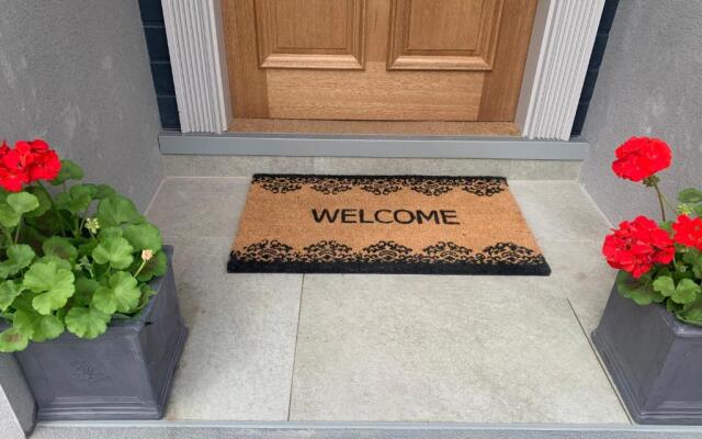 Willshaw Suites for families over 25 only