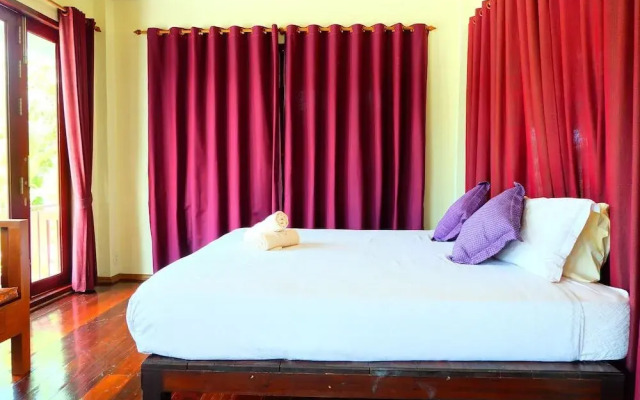 Tree home plus homestay