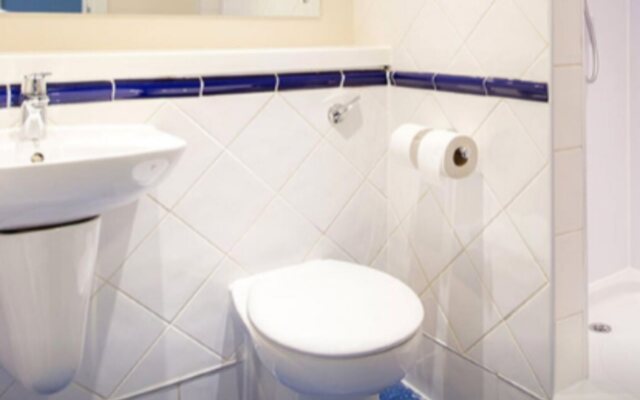 Travelodge Perth A9