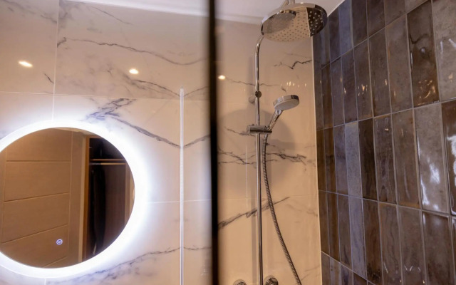 Brisbane House Hotel