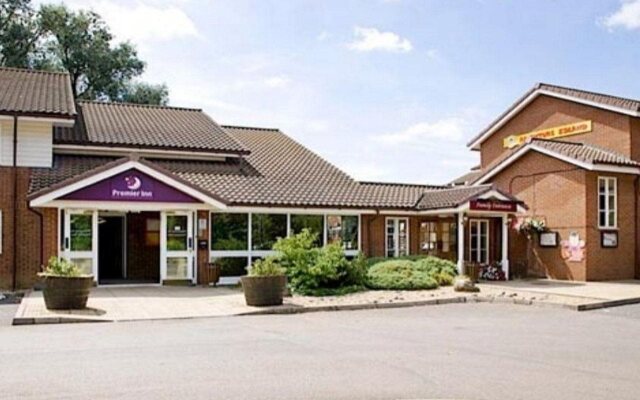 Premier Inn Northampton Great Billing/A45