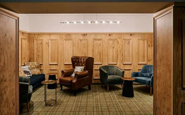 The Victoria Hotel Melbourne