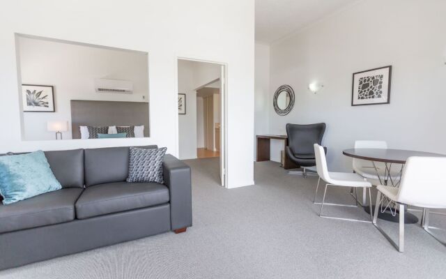 Ramada Hotel Hope Harbour