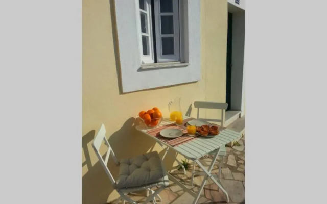 LoveLisbonApartments Dolls House