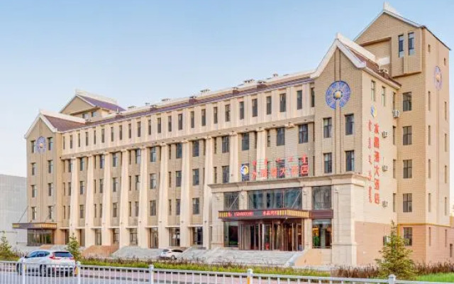 Crystal Bay Hotel
