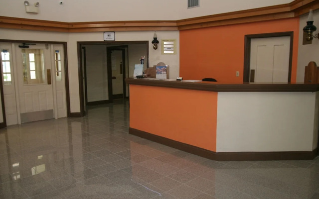 Howard Johnson by Wyndham Hattiesburg