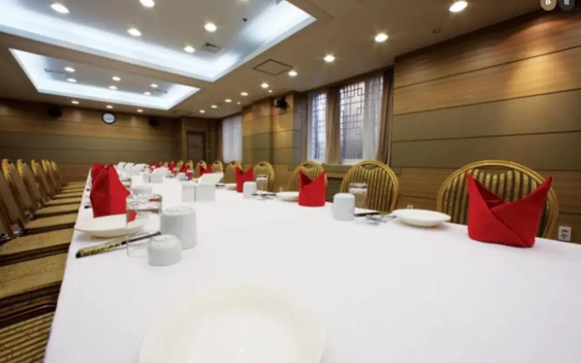 SUANBO SANGNOK Hotel