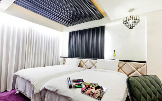 The Longstay Hotel