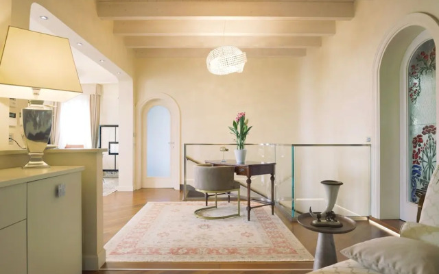 Villa Angela - Italian Homing