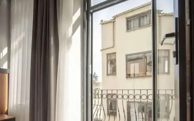Luull's Galata Apartement